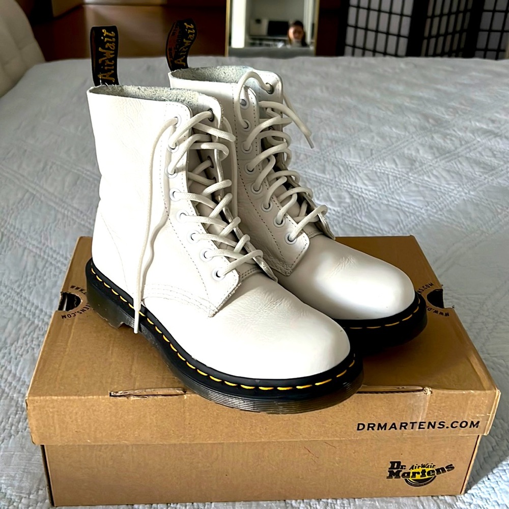 Dr.Martens